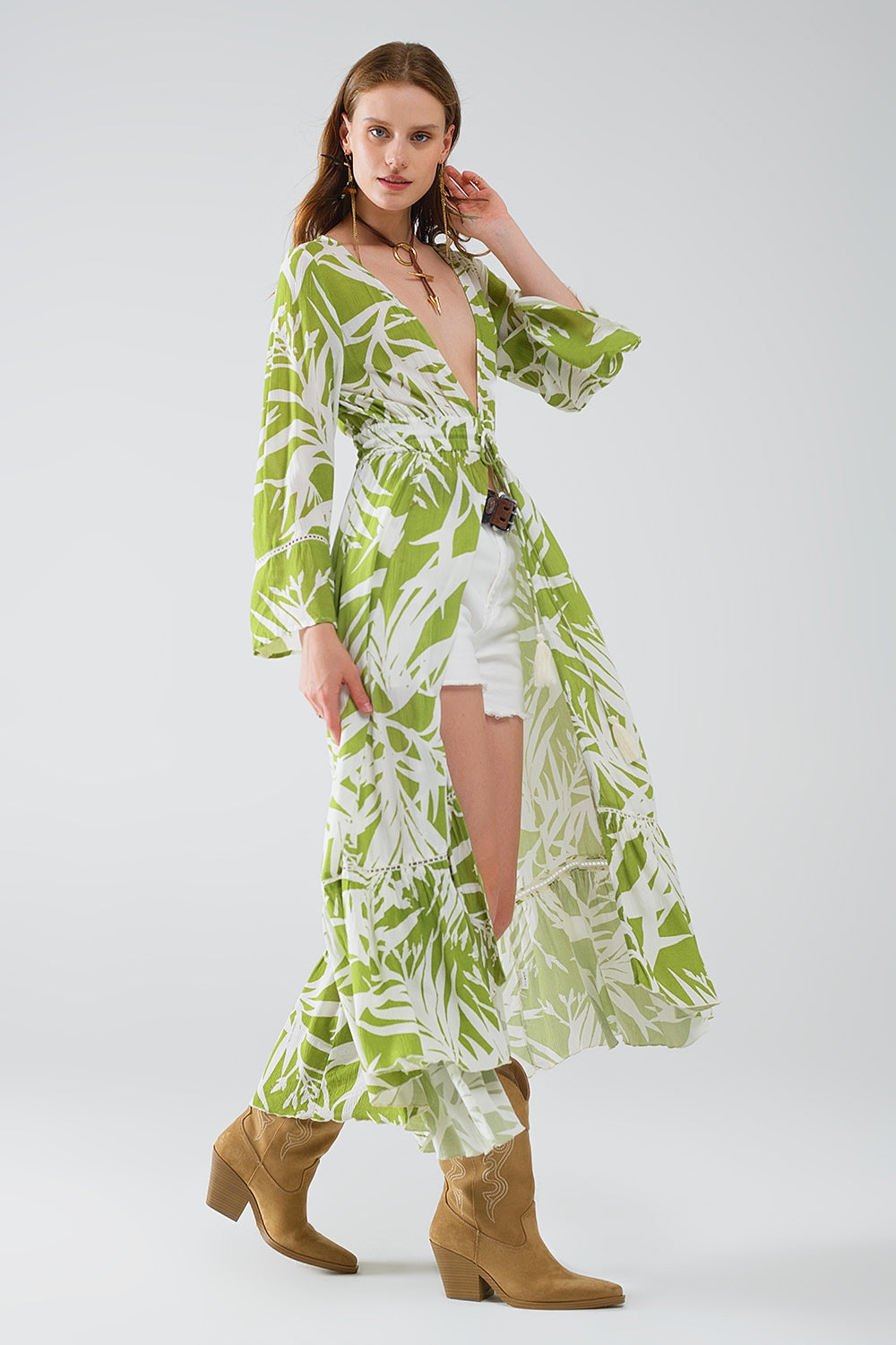 Maxi kimono verde con estampado tropical de palmeras