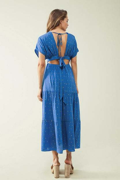 maxi vestido azul holgado con detalles dorados
