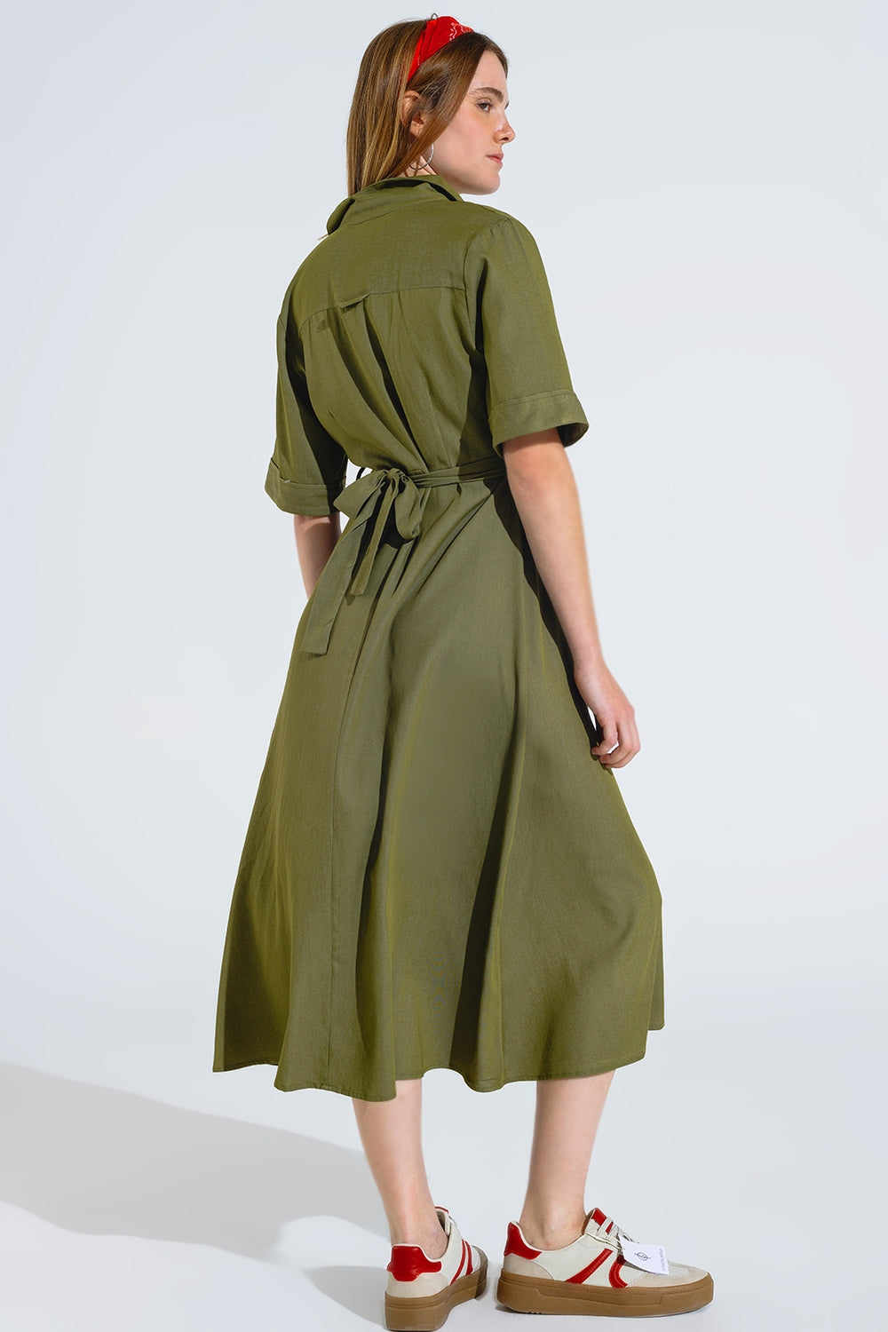 Maxi Vestido Camisero Verde Con Cuello Polo