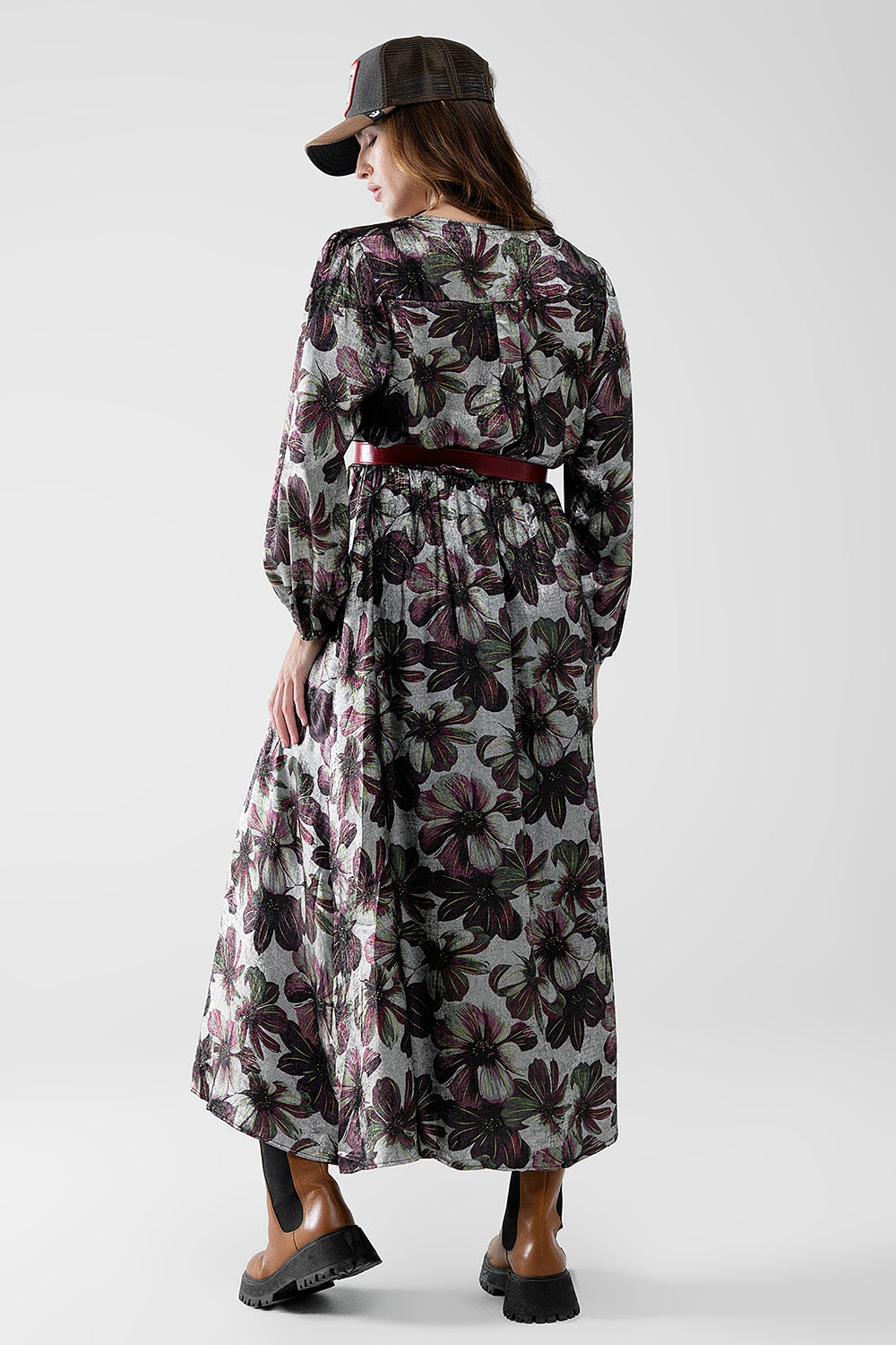 maxi vestido con estampado de flores efecto metalizado