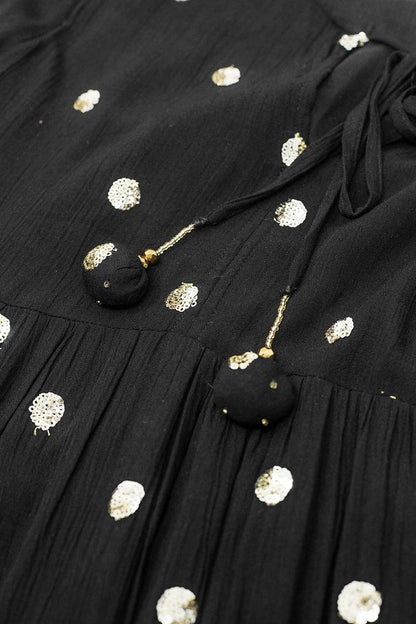 Maxi Vestido Negro con Lentejuelas Doradas