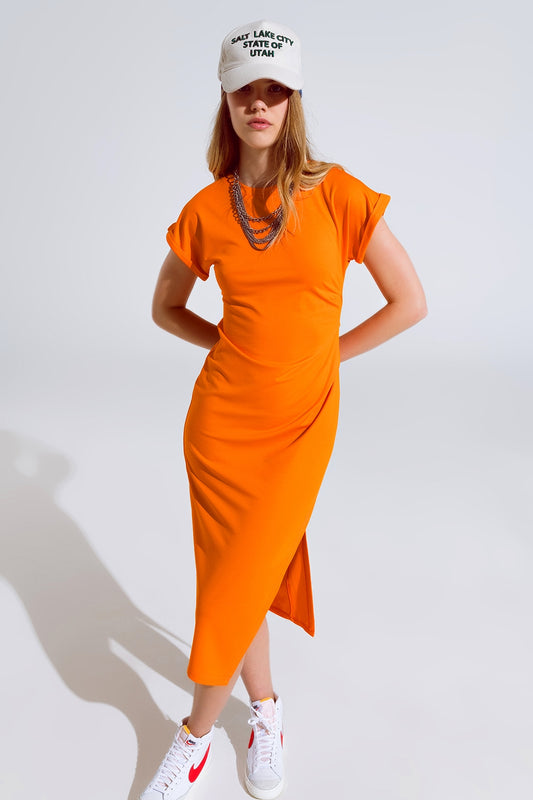 Q2 Maxivestido Naranja Con Desliz y Rouche Al Lado