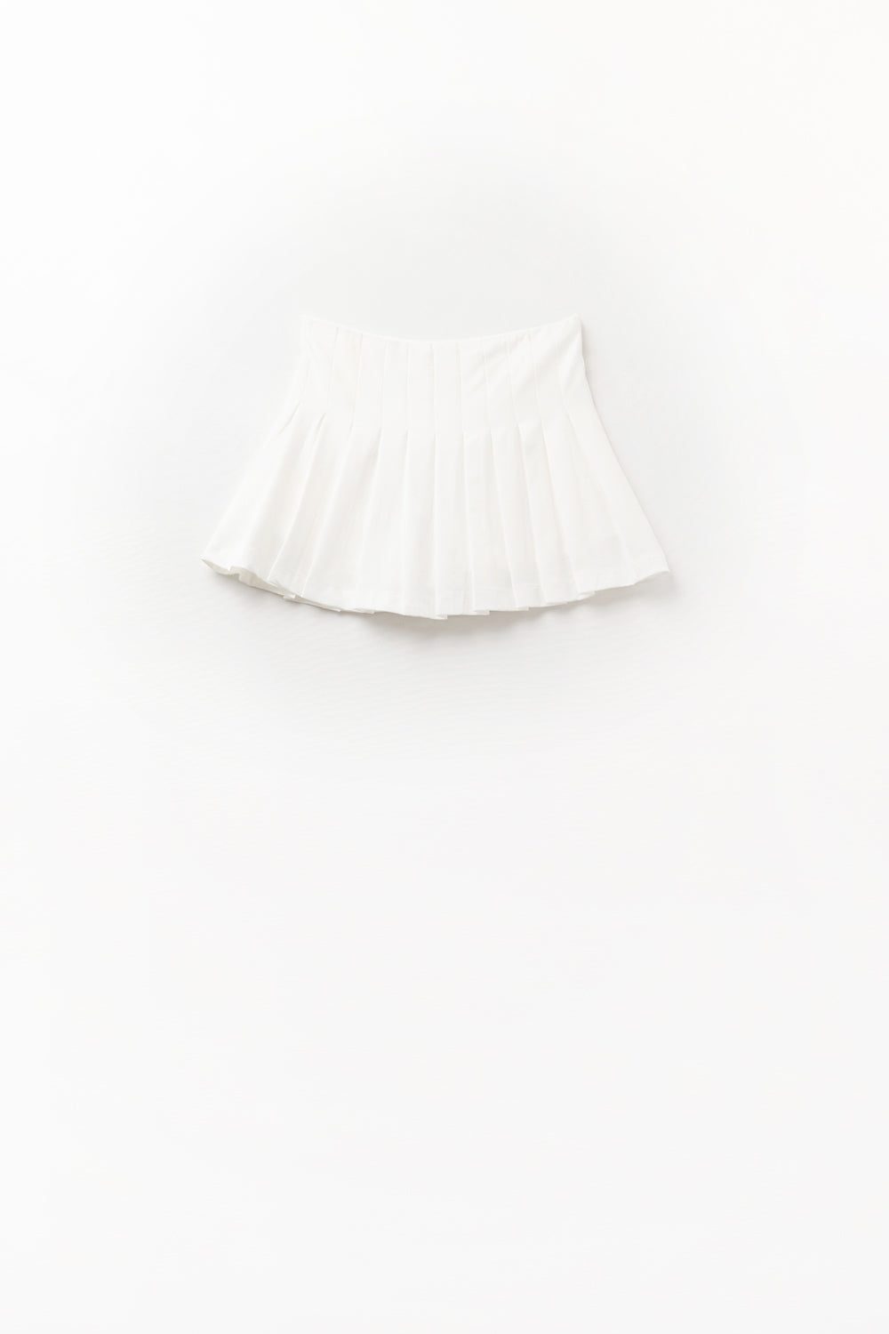 mini falda plisada blanca