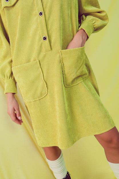 Mini vestido camisero de pana en lima