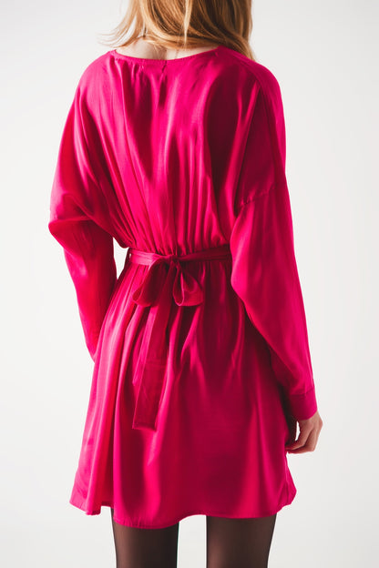 Mini vestido de satén rojo