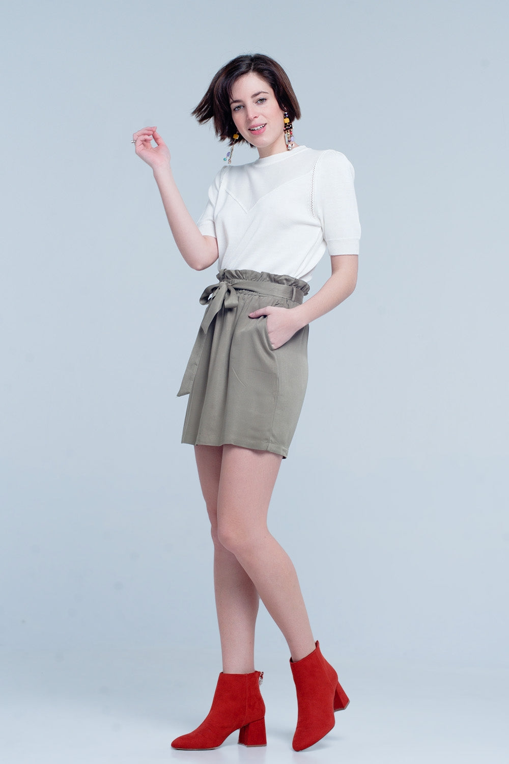 Minifalda con lazo en color khaki