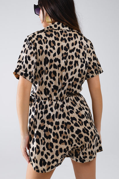 Mono con estampado de leopardo