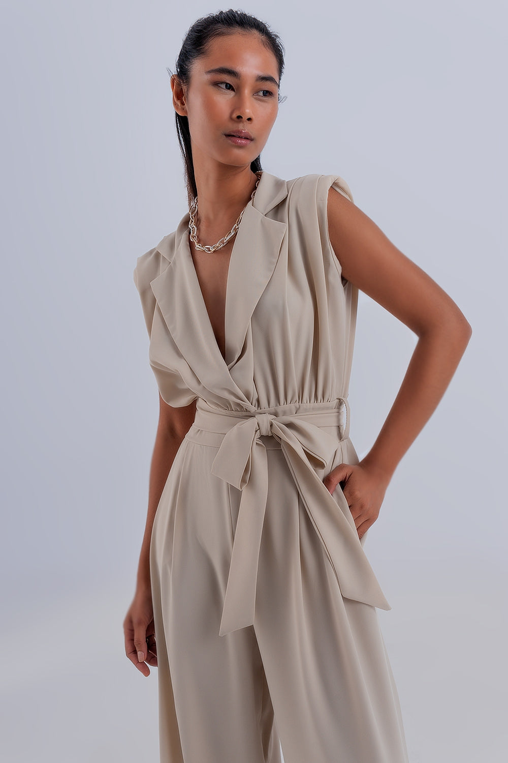 Mono largo beige de pernera ancha