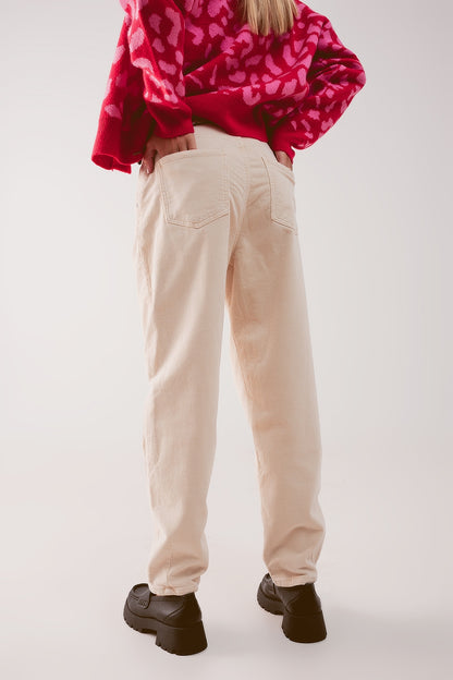 Pantalon de pana con pinzas ancho en crudo