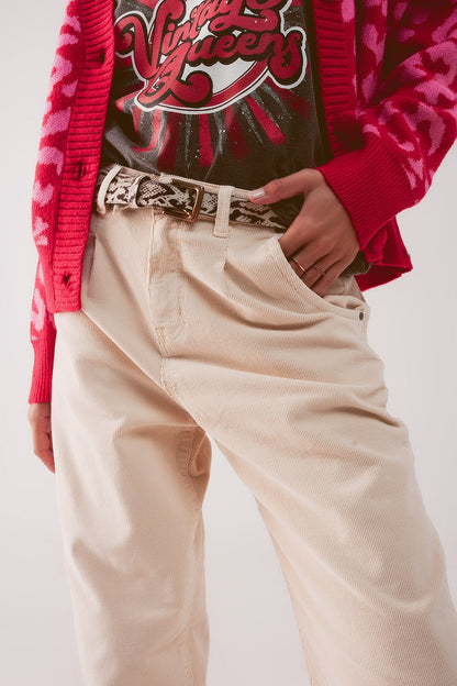 Pantalon de pana con pinzas ancho en crudo