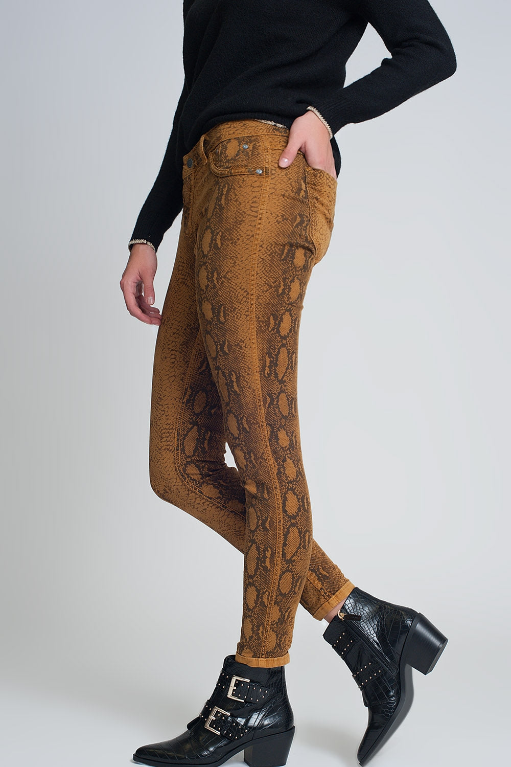Pantalon estampado serpiente reversible en Mustard