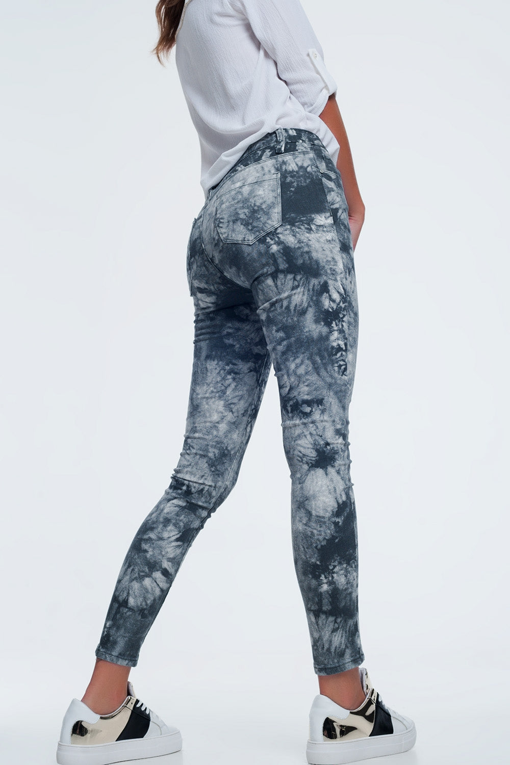 Pantalon gris slim teñido