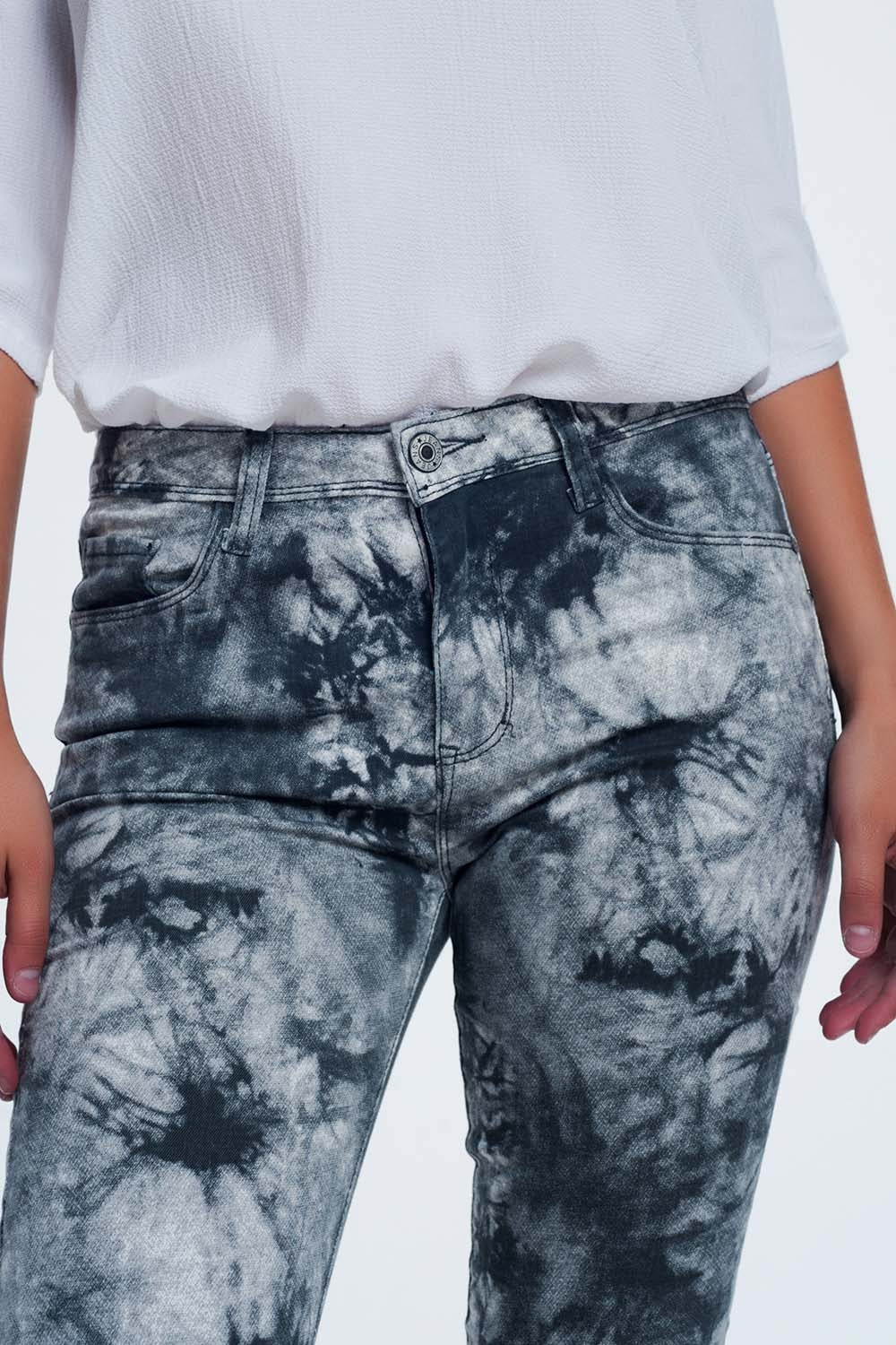 Pantalon gris slim teñido