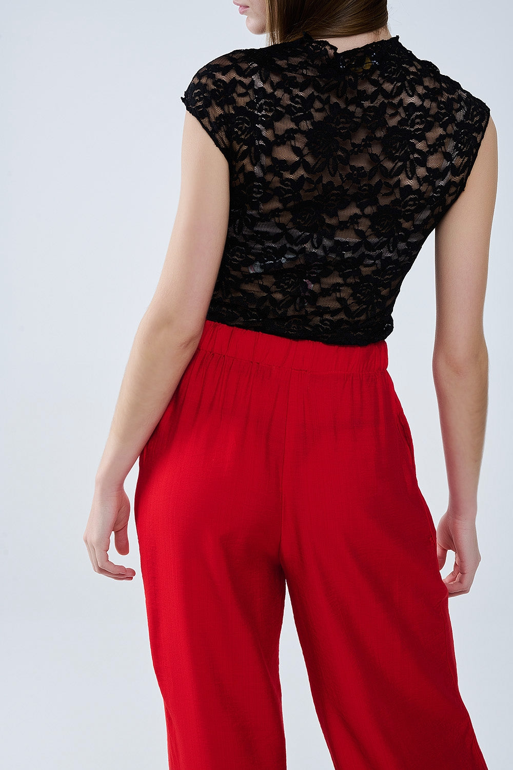 Pantalón rojo de pernera ancha en tejido de viscosa ligera