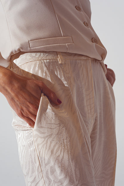 Pantalón suelto con estampado de cebra en blanco