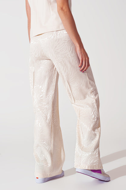 Pantalón suelto con estampado de cebra en blanco