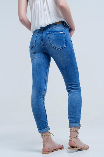 Pantalon vaquero báscio  con bolsillos