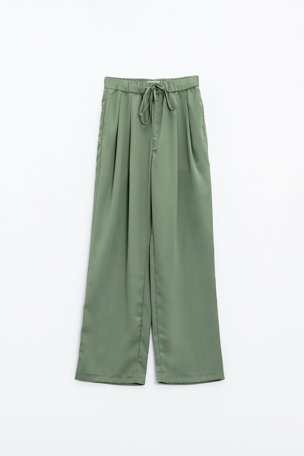 Pantalón Verde Con Bolsillos Delanteros Y Cordón De Cierre