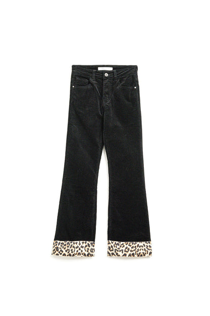 Q2 Pantalones acampanados de pana negra con estampado de leopardo en el bajo