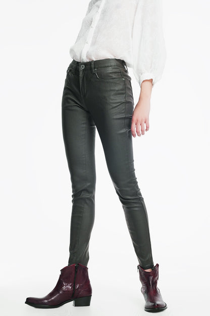 Q2 Pantalones ajustados de talle alto en caqui