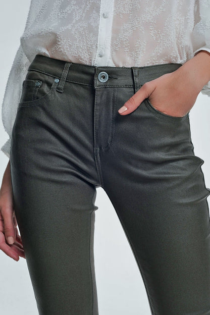 Pantalones ajustados de talle alto en caqui