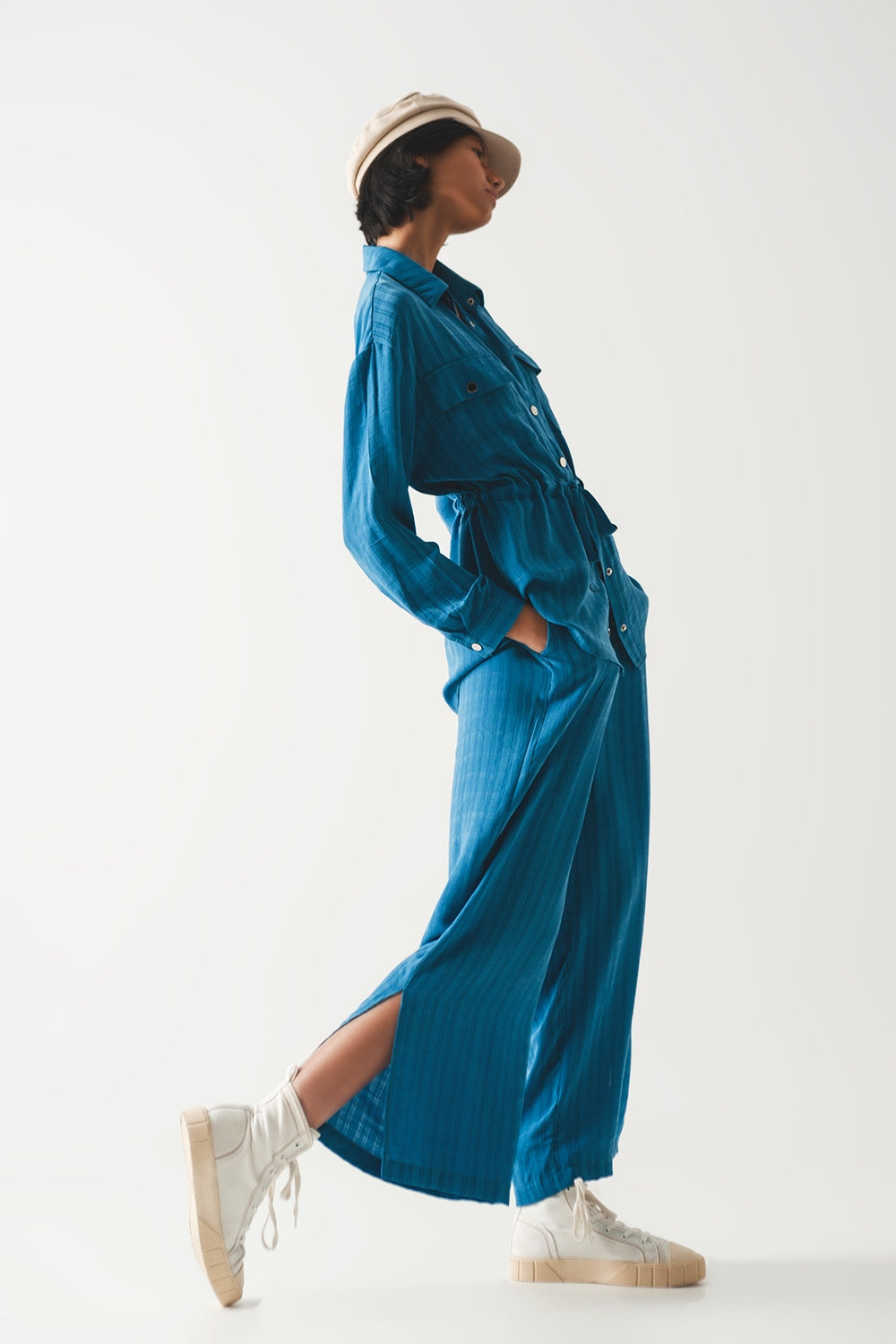 Pantalones anchos cintura elastica en azul