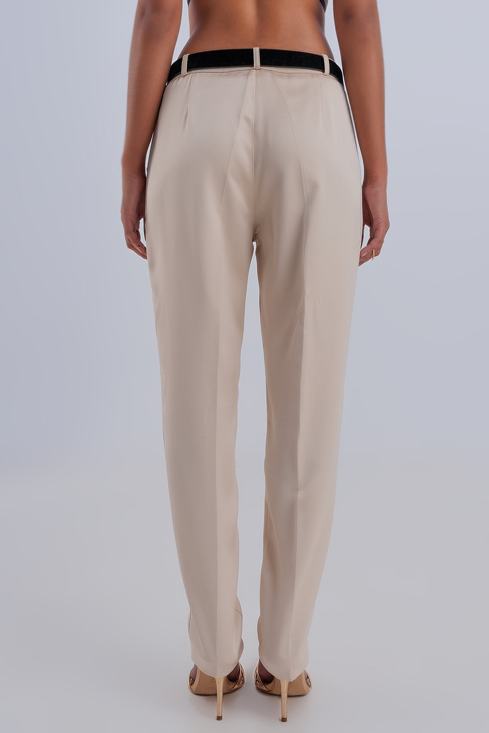 Pantalones beige de pernera ancha de satén