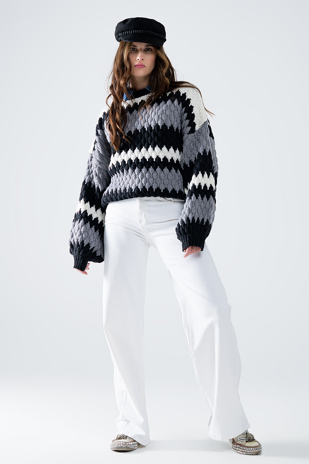 Pantalones blancos de pierna ancha y tiro alto