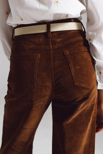 Pantalones capri marron de pana