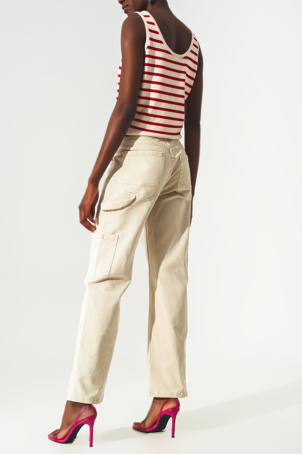 Pantalones cargo en beige