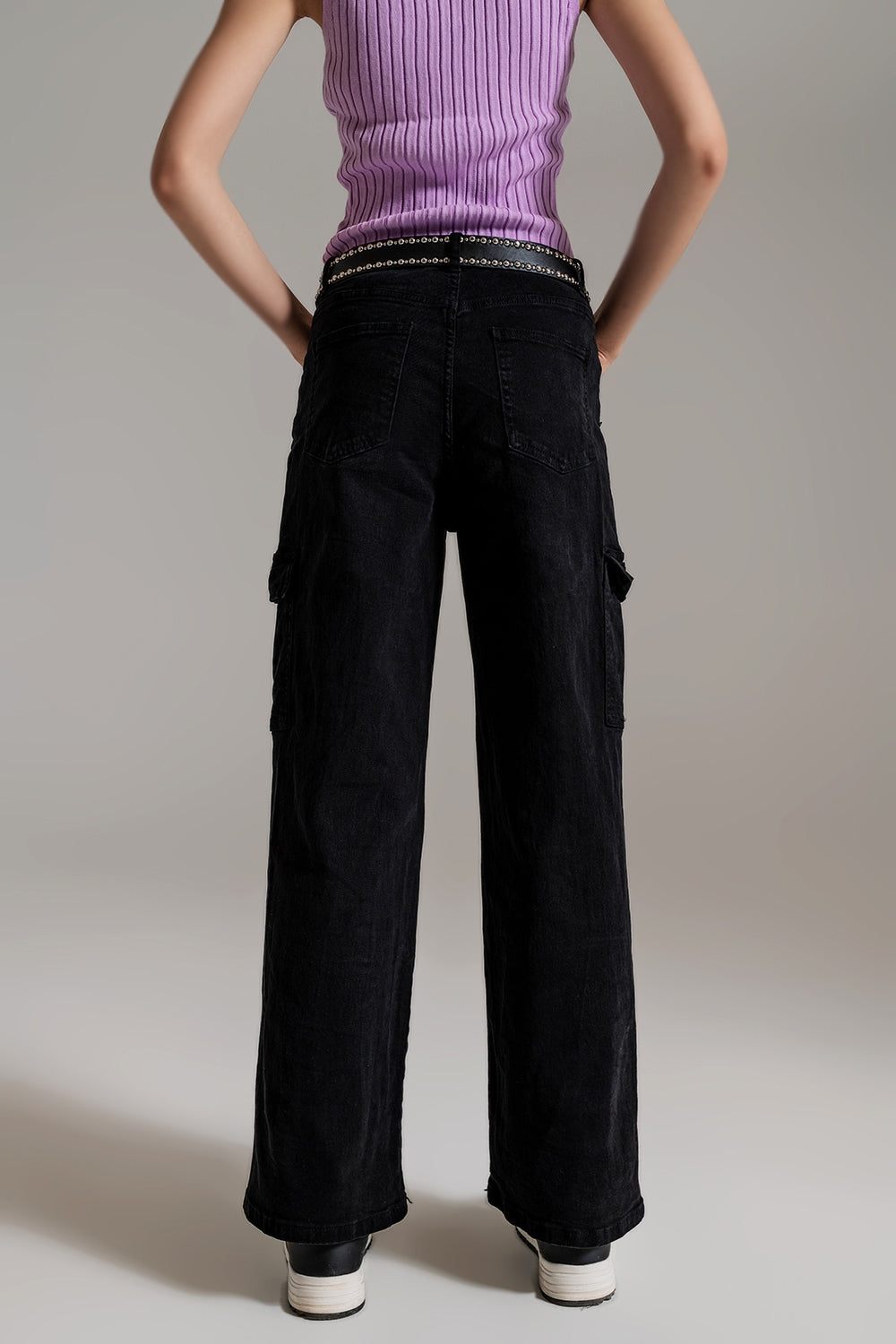 Pantalones cargo rectos en negro