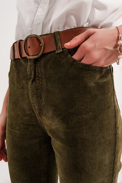 Pantalones de campana color verde de pana