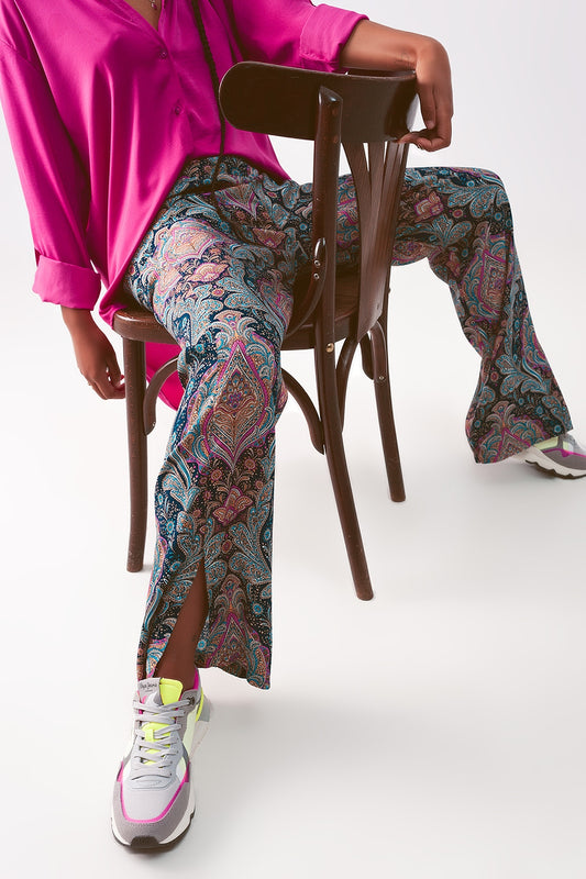 Q2 Pantalones de pernera ancha y estampado de cachemir en azul marino