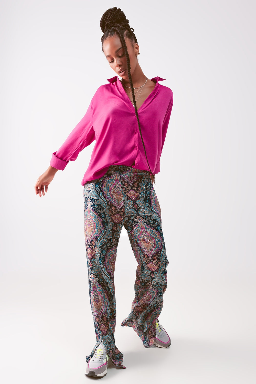 Pantalones de pernera ancha y estampado de cachemir en azul marino
