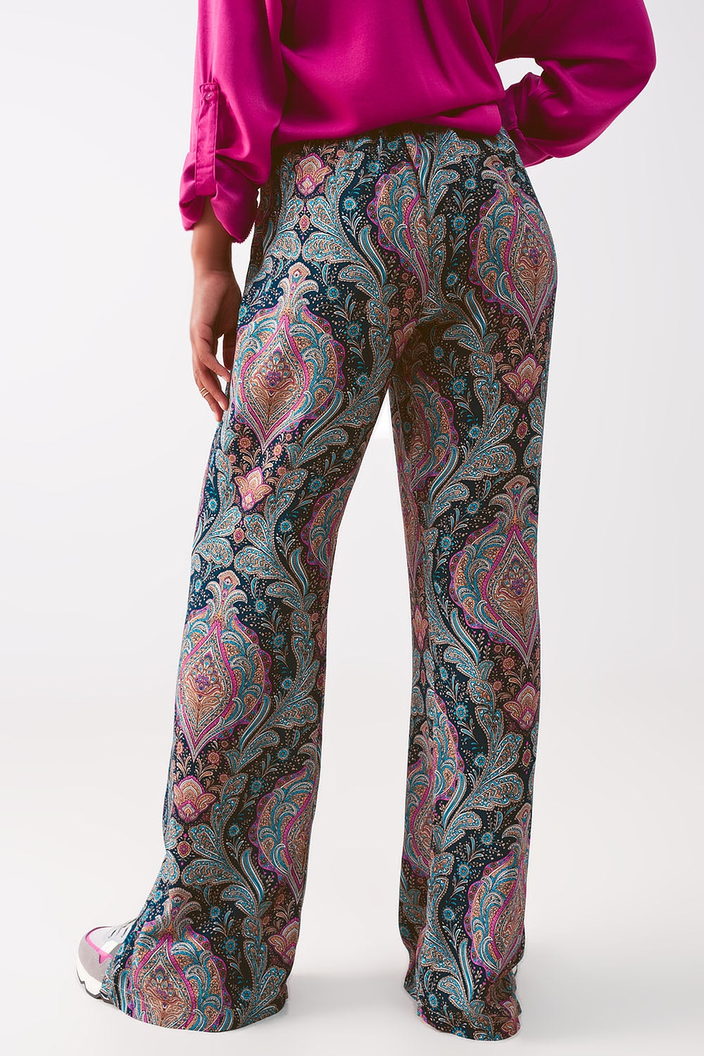 Pantalones de pernera ancha y estampado de cachemir en azul marino