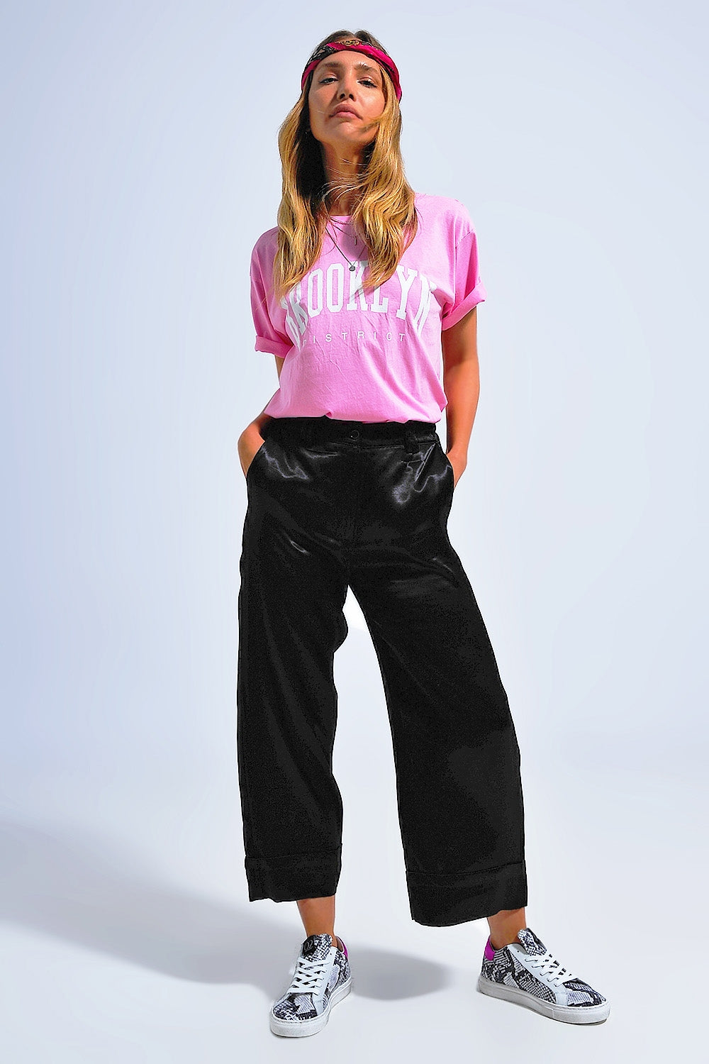 Pantalones de traje de pernera ancha de satén negros