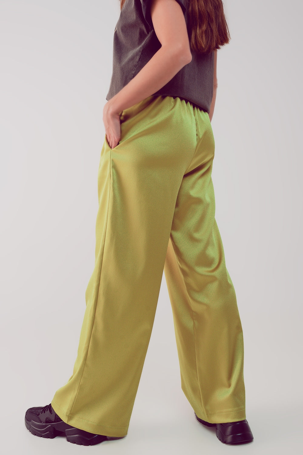 Pantalones lima de pernera ancha de satén