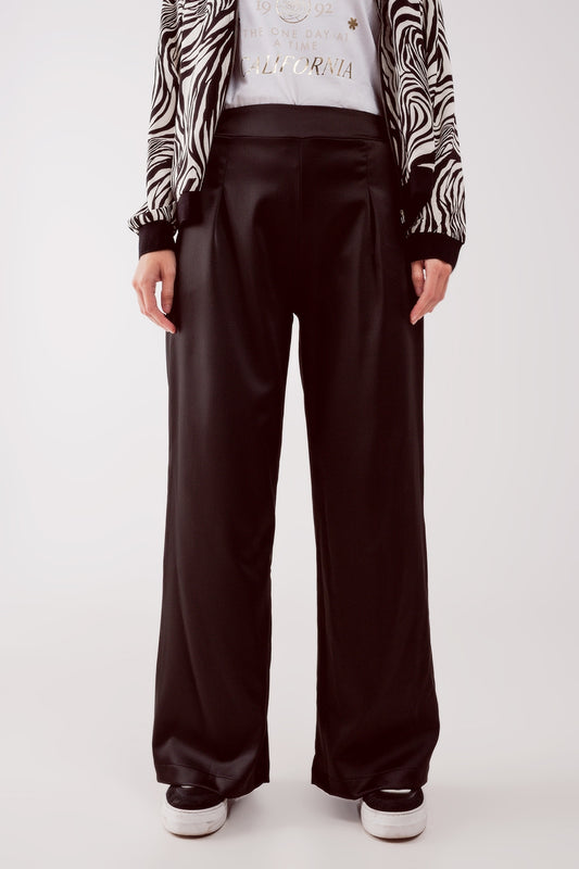 Q2 Pantalones negros de pernera ancha de satén