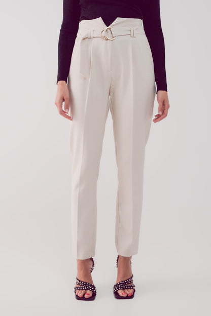 Pantalones pitillo crudos con cintura estilo paperbag