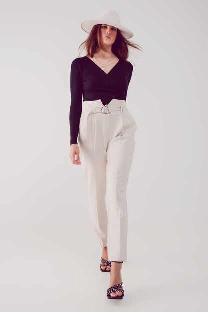 Pantalones pitillo crudos con cintura estilo paperbag