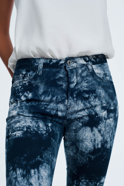 Pantalones pitillo teñidos de azul
