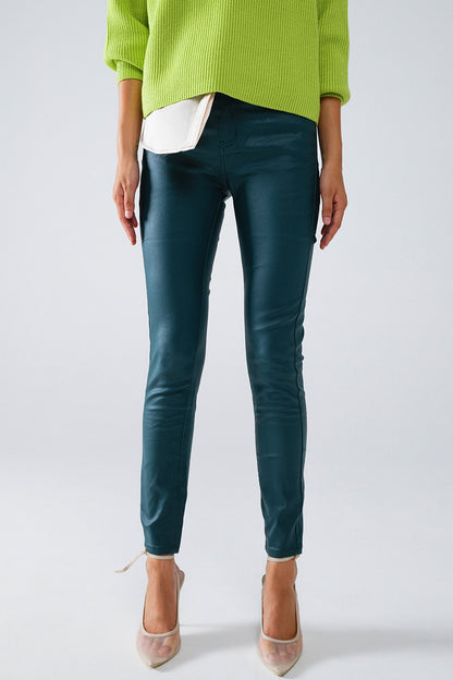 Q2 Pantalones super pitillo de piel sintética verde oscuro