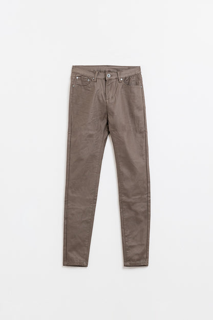 Pantalones super skinny de piel sintética beige