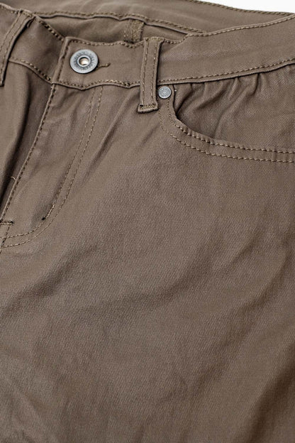 Pantalones super skinny de piel sintética beige