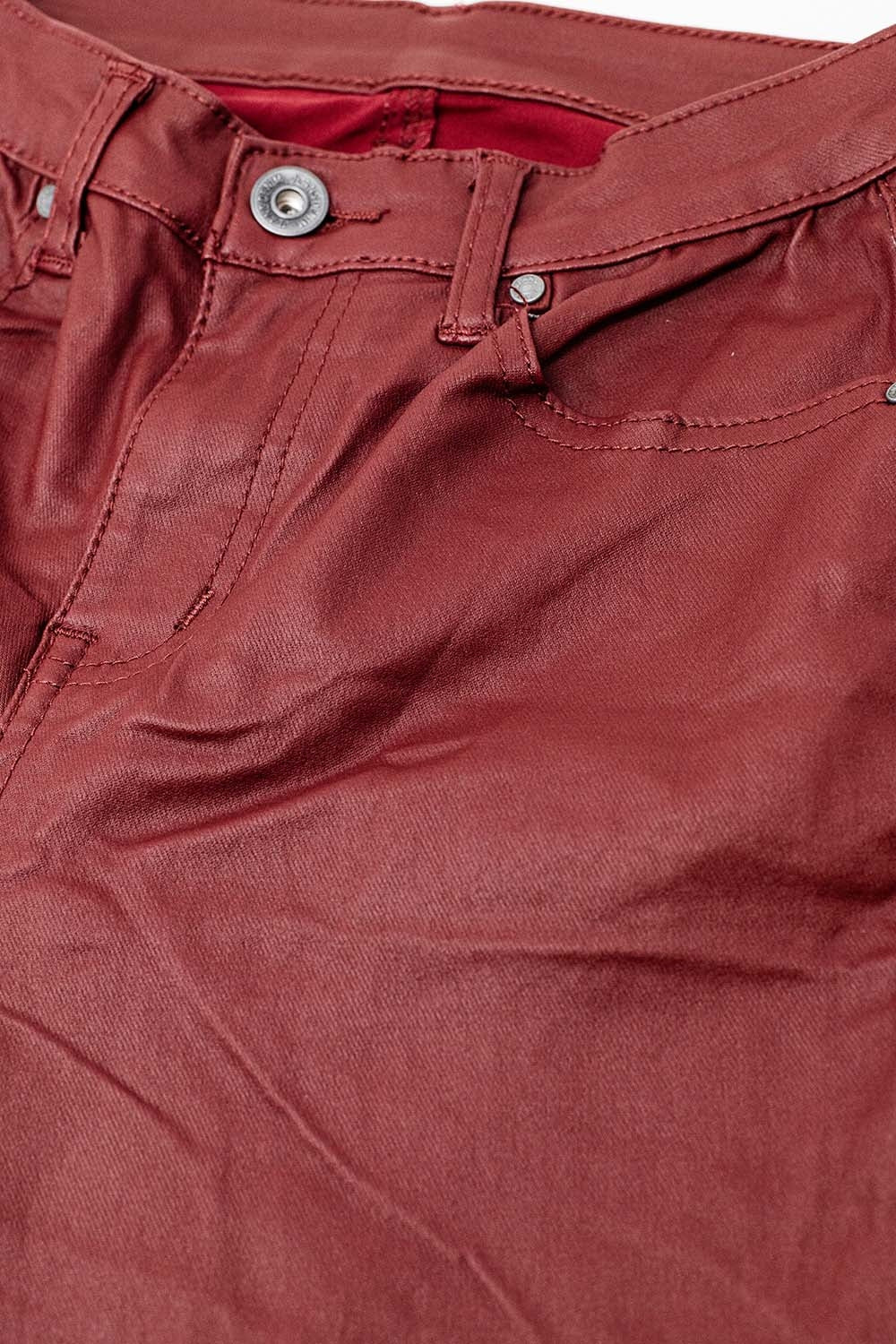 Pantalones super skinny de piel sintética burdeos