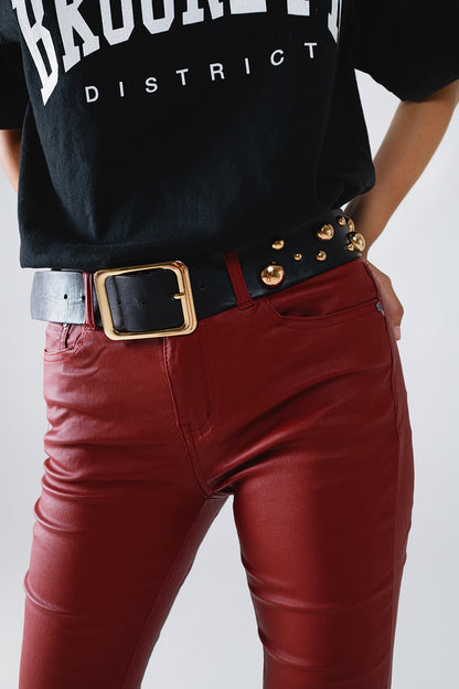 Pantalones super skinny de piel sintética burdeos