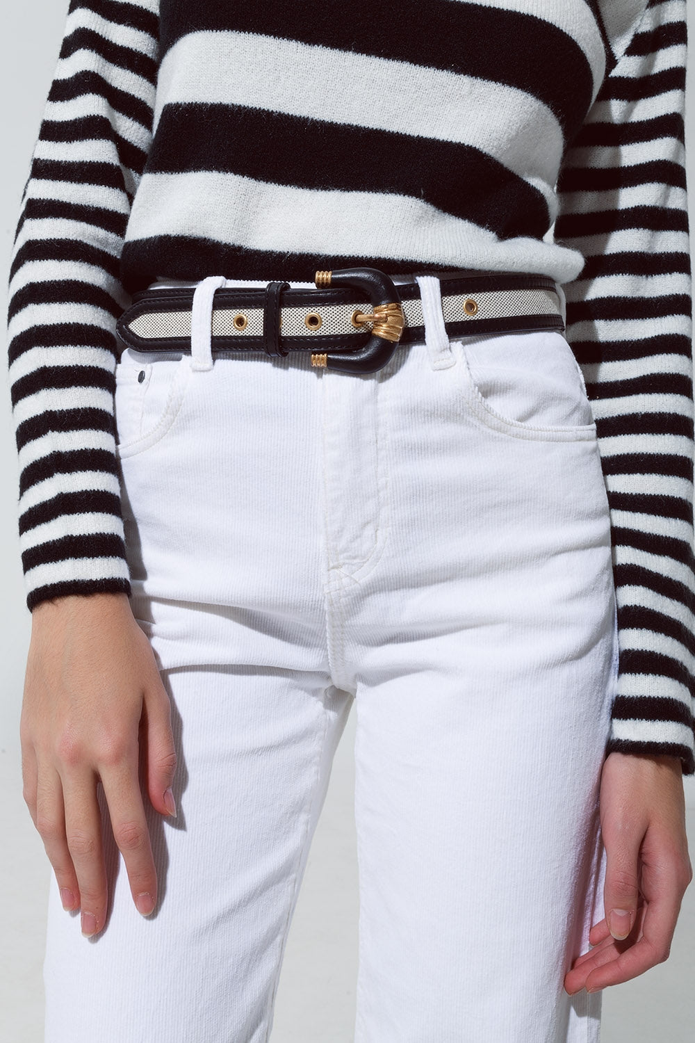 Pantalones tobilleros de pana en blanco