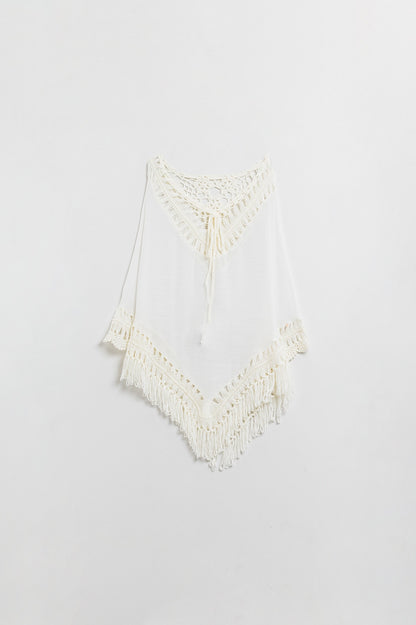 Q2 Poncho en crema