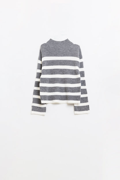 Q2 Punto elástico gris con rayas crema