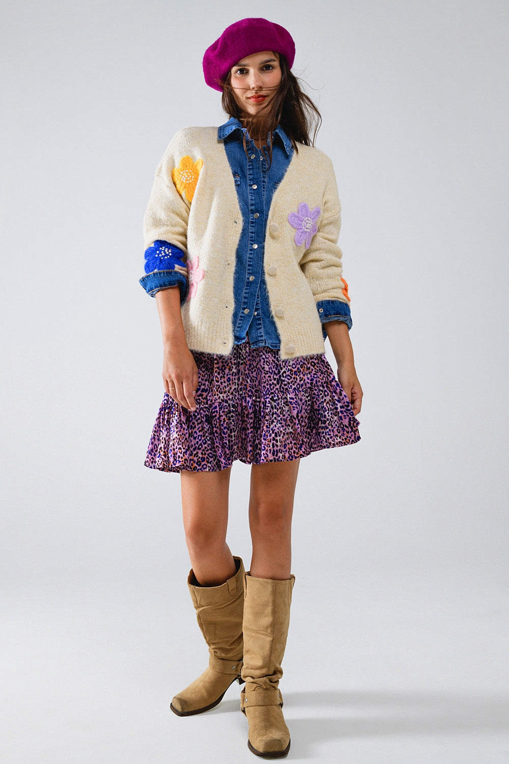 Rebeca Crema Con Flores Bordadas